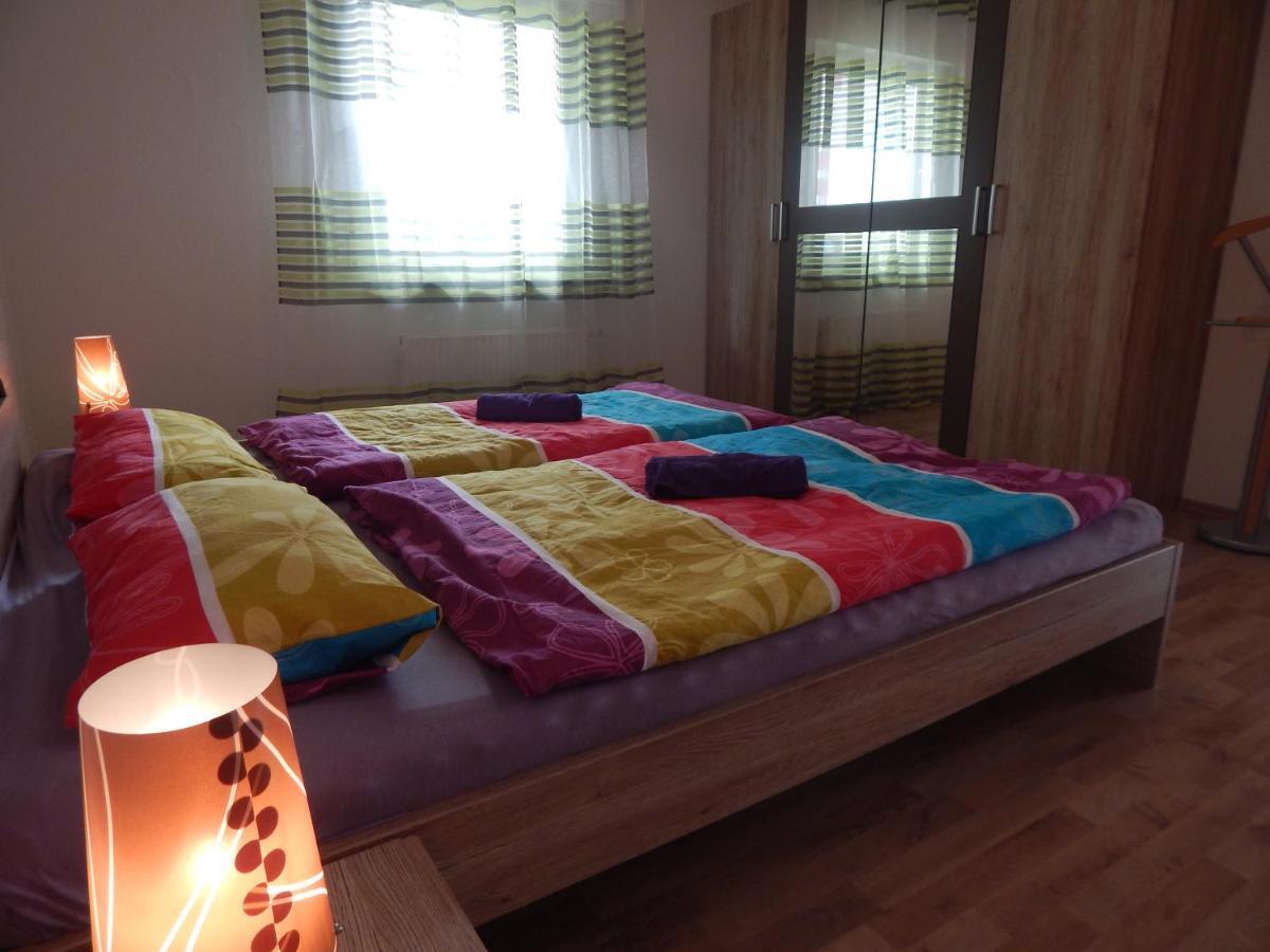 Ferienwohnung Insel Ruegen - Haus Albatros アルテンキルヒェン エクステリア 写真