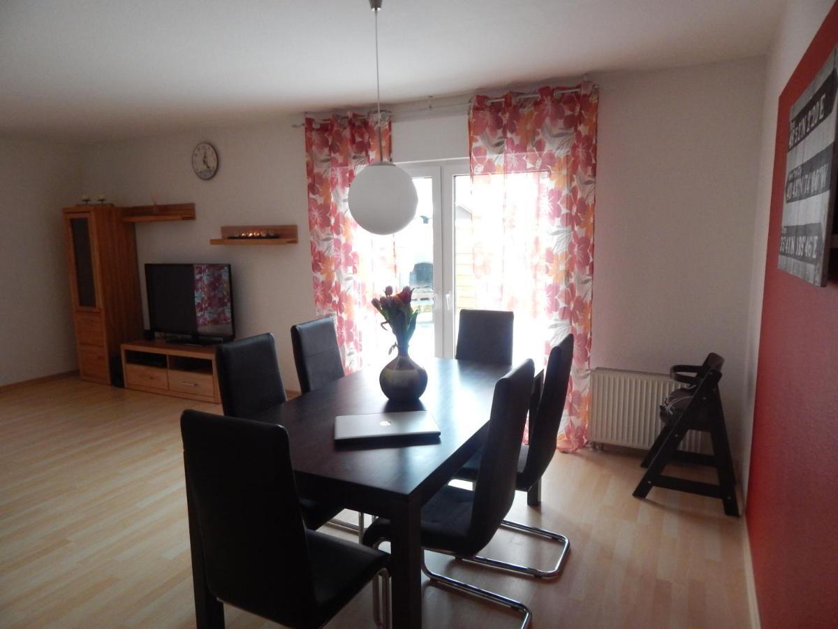 Ferienwohnung Insel Ruegen - Haus Albatros アルテンキルヒェン エクステリア 写真