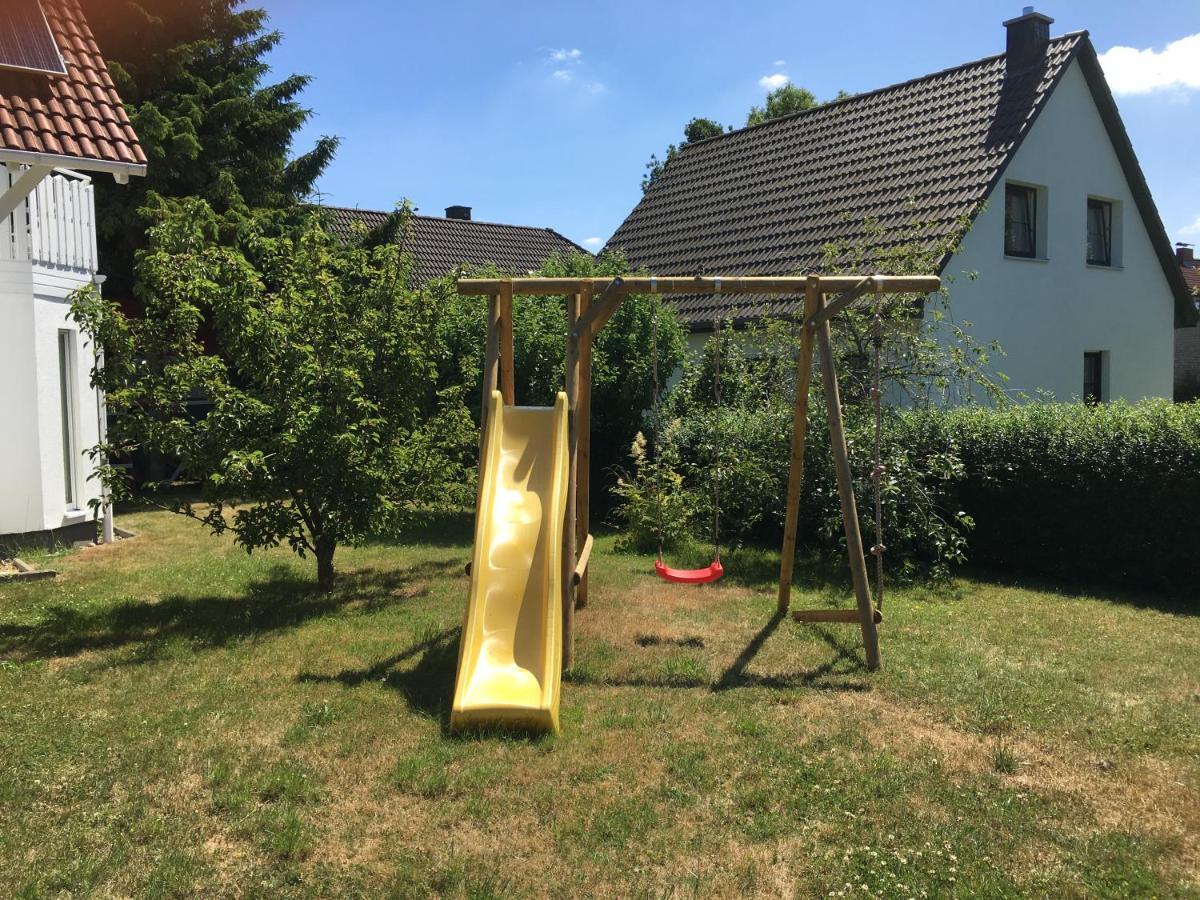 Ferienwohnung Insel Ruegen - Haus Albatros アルテンキルヒェン エクステリア 写真
